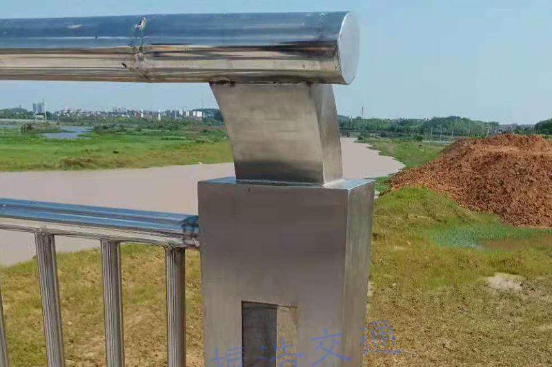নদীর গার্ডেল